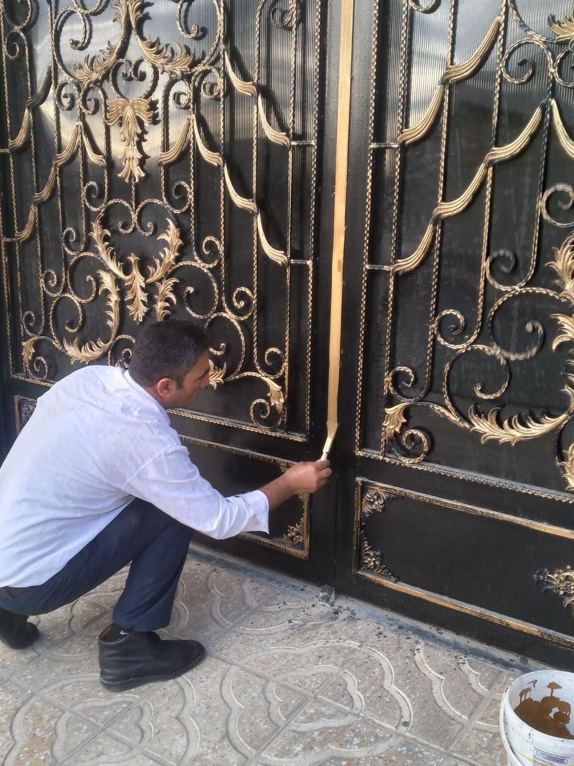 نقاش ونقاشی ساختمان درتمام نقاط کرج تهران|خدمات پیشه و مهارت|کرج, باغستان|دیوار