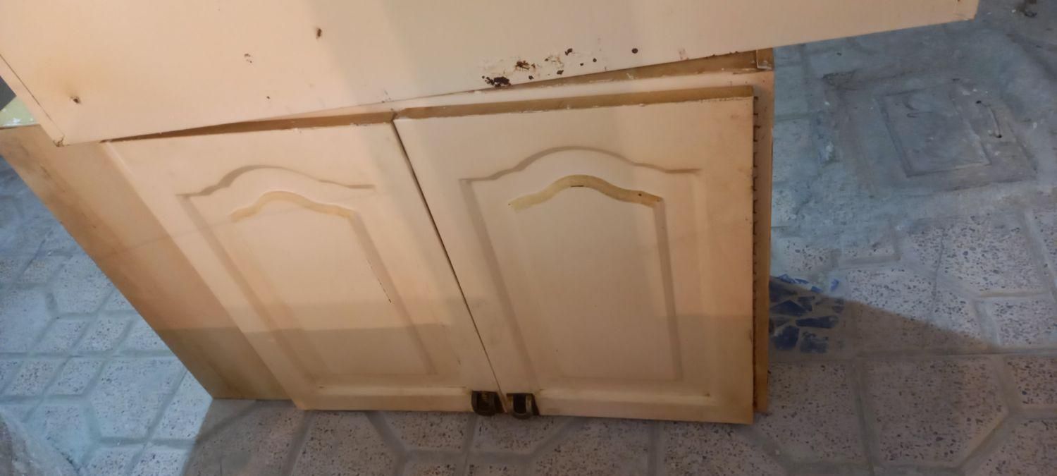 کابینت فلزی سنگین سالم وابچکان|آب‌چکان و نظم‌دهنده ظروف|تبریز, |دیوار
