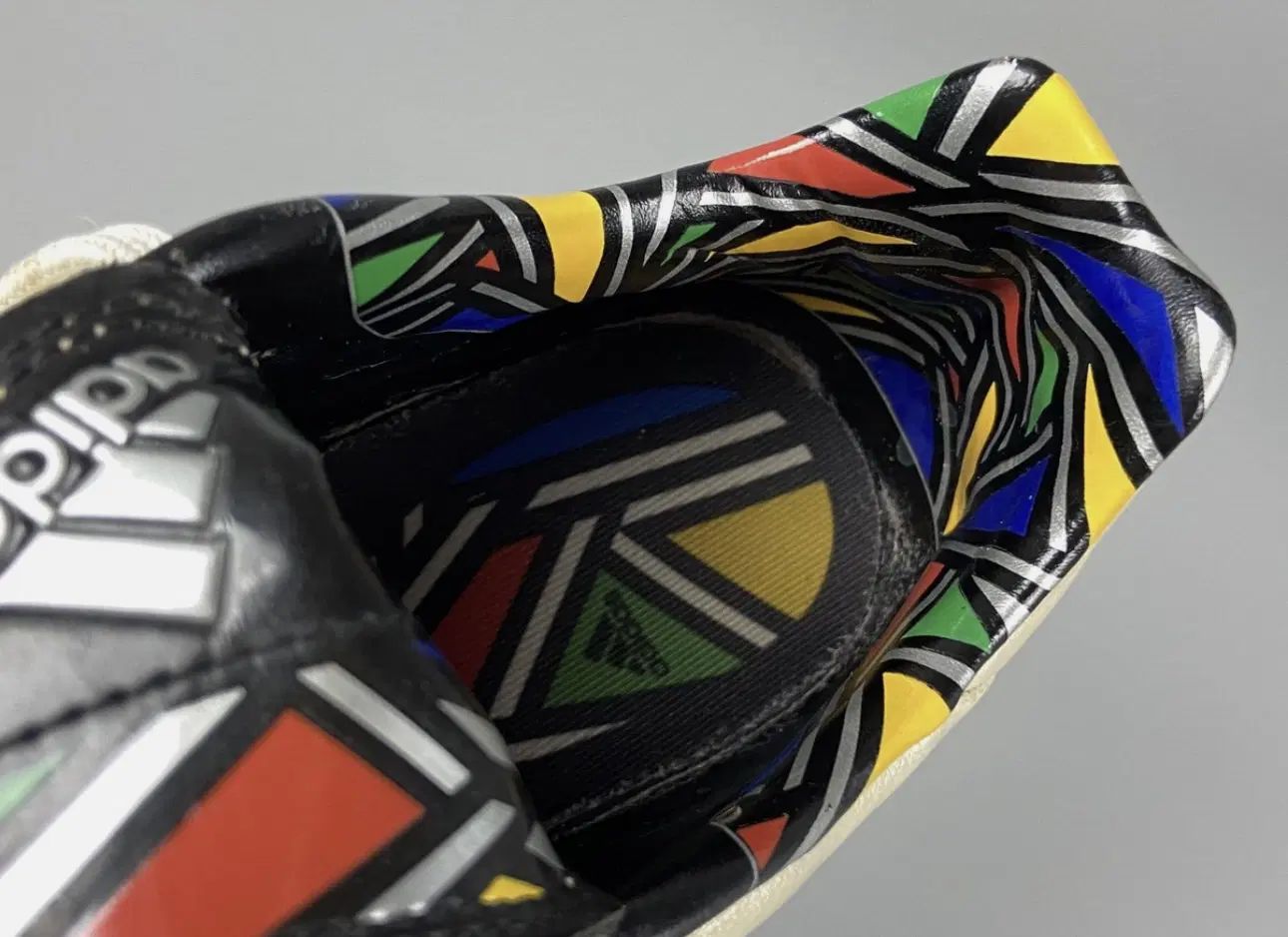 کفش آدیداس 2009 Adidas Predator South Africa|کیف، کفش، کمربند|تهران, ولنجک|دیوار