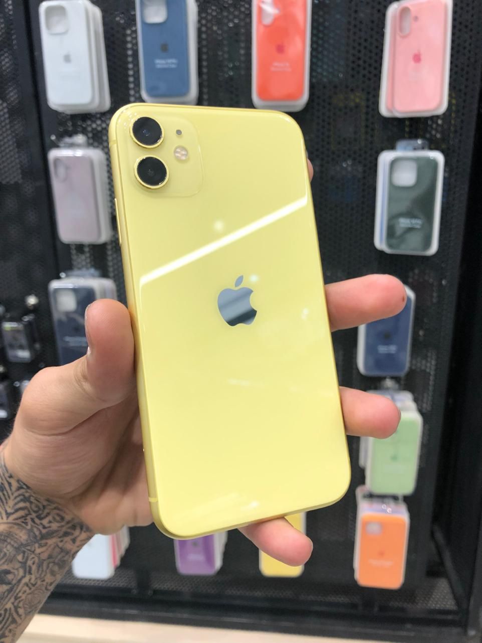 Iphone 11 normal 256gb|موبایل|تهران, صادقیه|دیوار