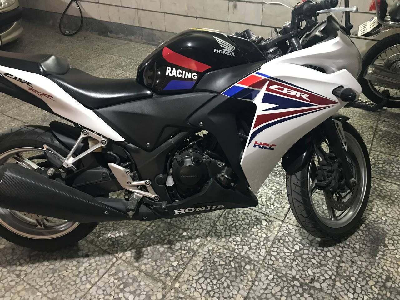 موتور هوندا CBR 250|موتورسیکلت|تهران, سهروردی|دیوار