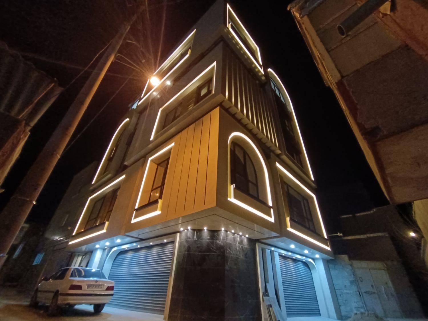 سیم کشی برق کشی لاینر و انواع نورپردازی...|خدمات پیشه و مهارت|اسدآباد, |دیوار