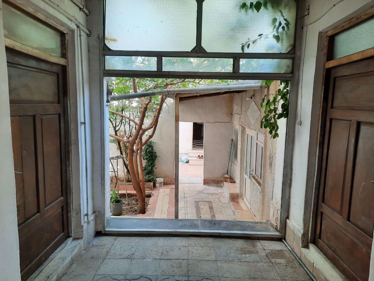 اجاره روزانه/هفتگی/ماهانه آپارتمان ۲۲۰ متری|اجارهٔ کوتاه‌مدت آپارتمان و سوئیت|سمنان, |دیوار