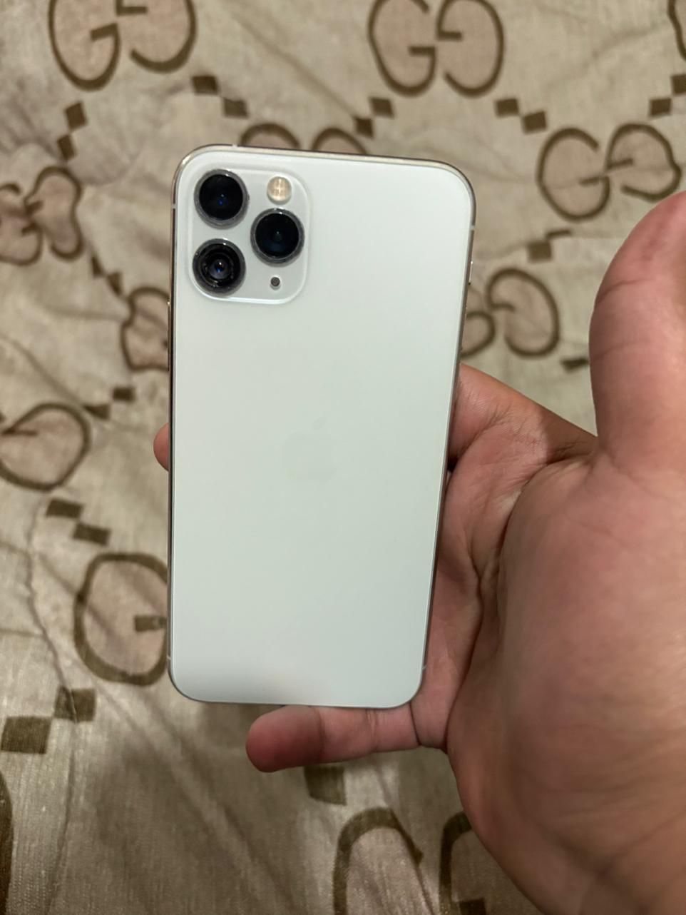 اپل iPhone 11 Pro با حافظهٔ ۶۴ گیگابایت|موبایل|تهران, ستارخان|دیوار