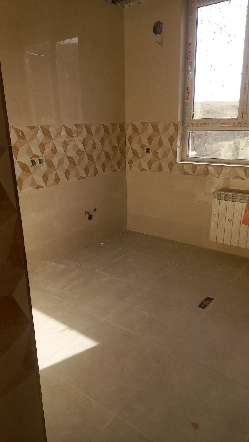 کاشی‌کاری سرامیک پله ونما|خدمات پیشه و مهارت|میانه, |دیوار