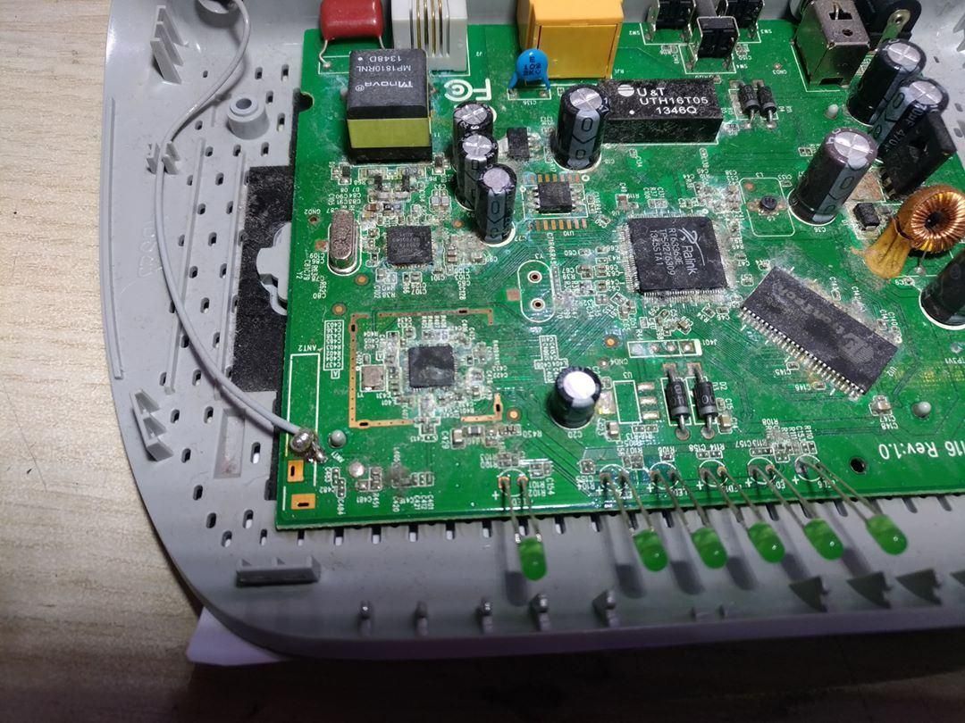 تعمیر مودم wifi (ADSL) ، فیبر نوری و سیم کارتی|خدمات رایانه‌ای و موبایل|فومن, |دیوار