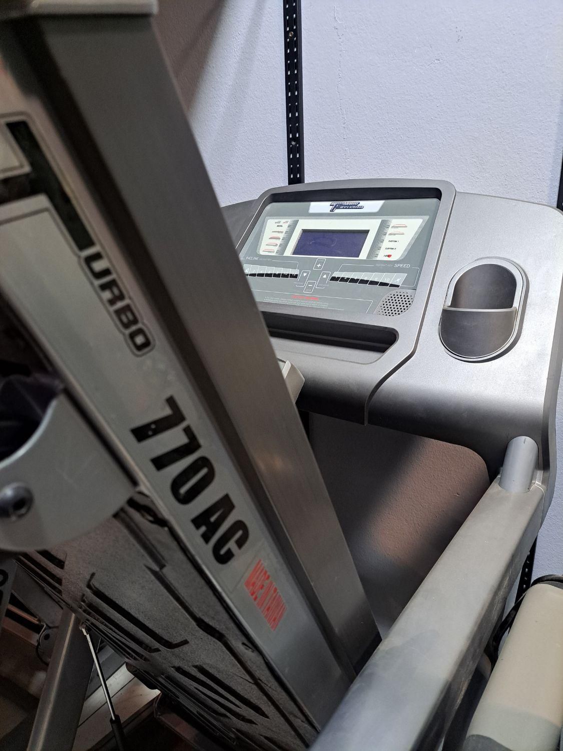 تردمیل باشگاهی توربو فیتنس ۷۷۰ ac|تجهیزات ورزشی|سنندج, |دیوار