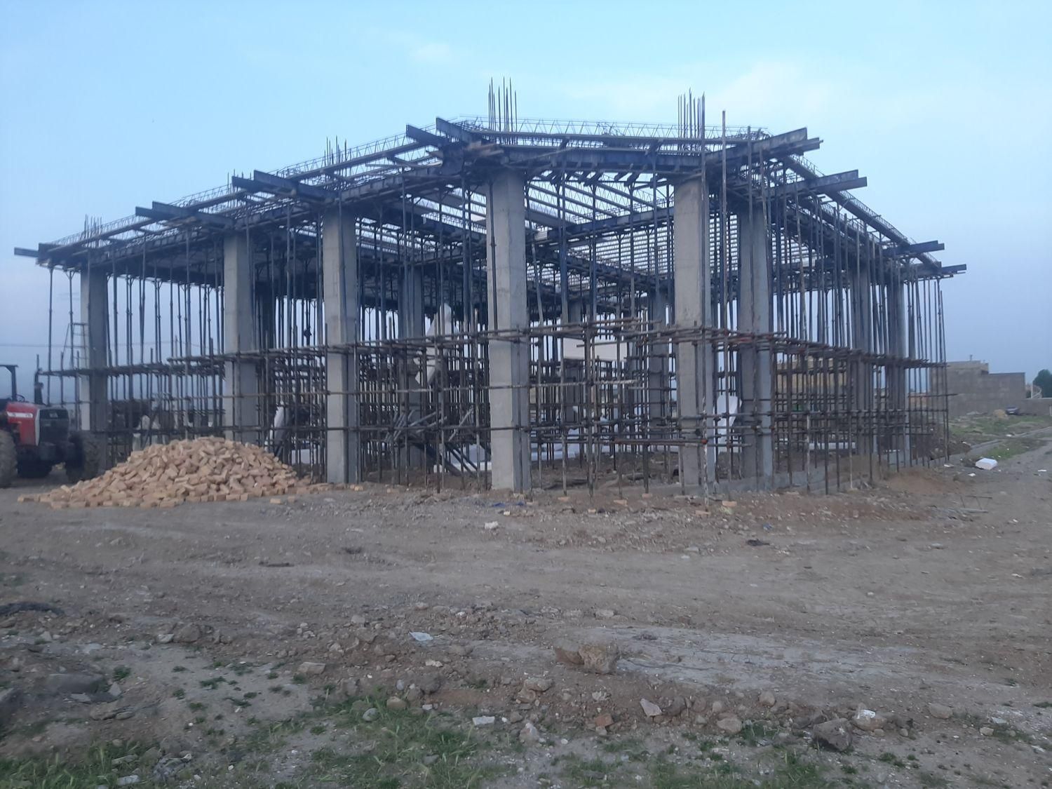 خدمات‌ داربست‌ مسعود|خدمات پیشه و مهارت|بروجرد, |دیوار