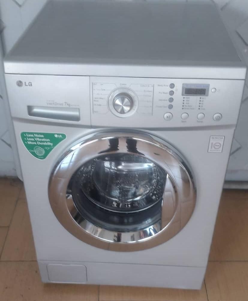 لباسشویی ال جی ۷ کیلویی در حد نو برای عروس - LG|ماشین لباسشویی و خشک‌کن لباس|تهران, پاسداران|دیوار