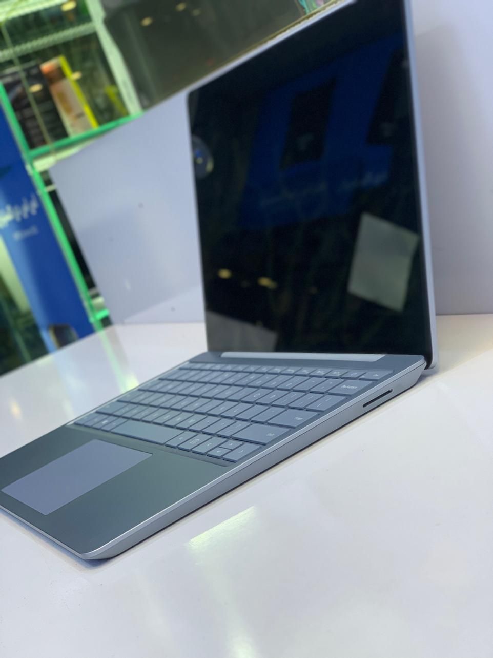 Surface go|رایانه همراه|تهران, میدان ولیعصر|دیوار
