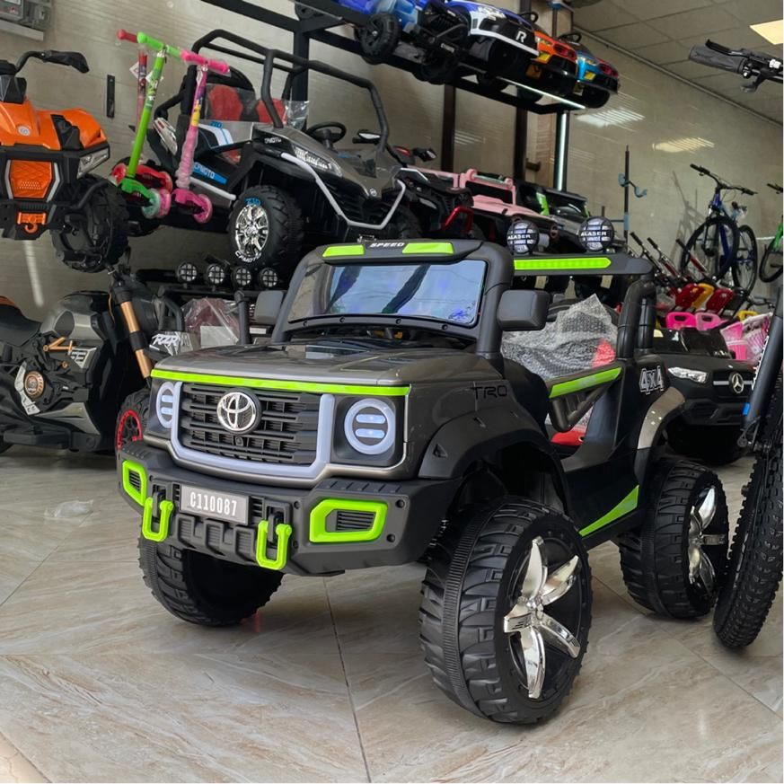 ماشین شارژی تویوتا «فروشگاه خانه دوچرخه»|اسباببازی|کرمان, |دیوار