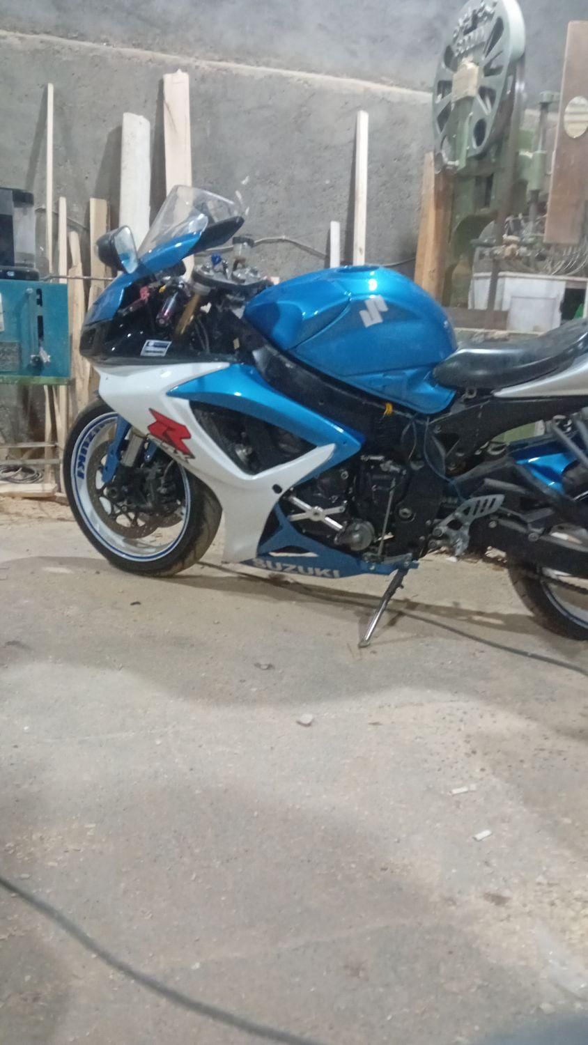 سی بی سوزوکی cb    gsxr|موتورسیکلت|مشهد, آبکوه|دیوار