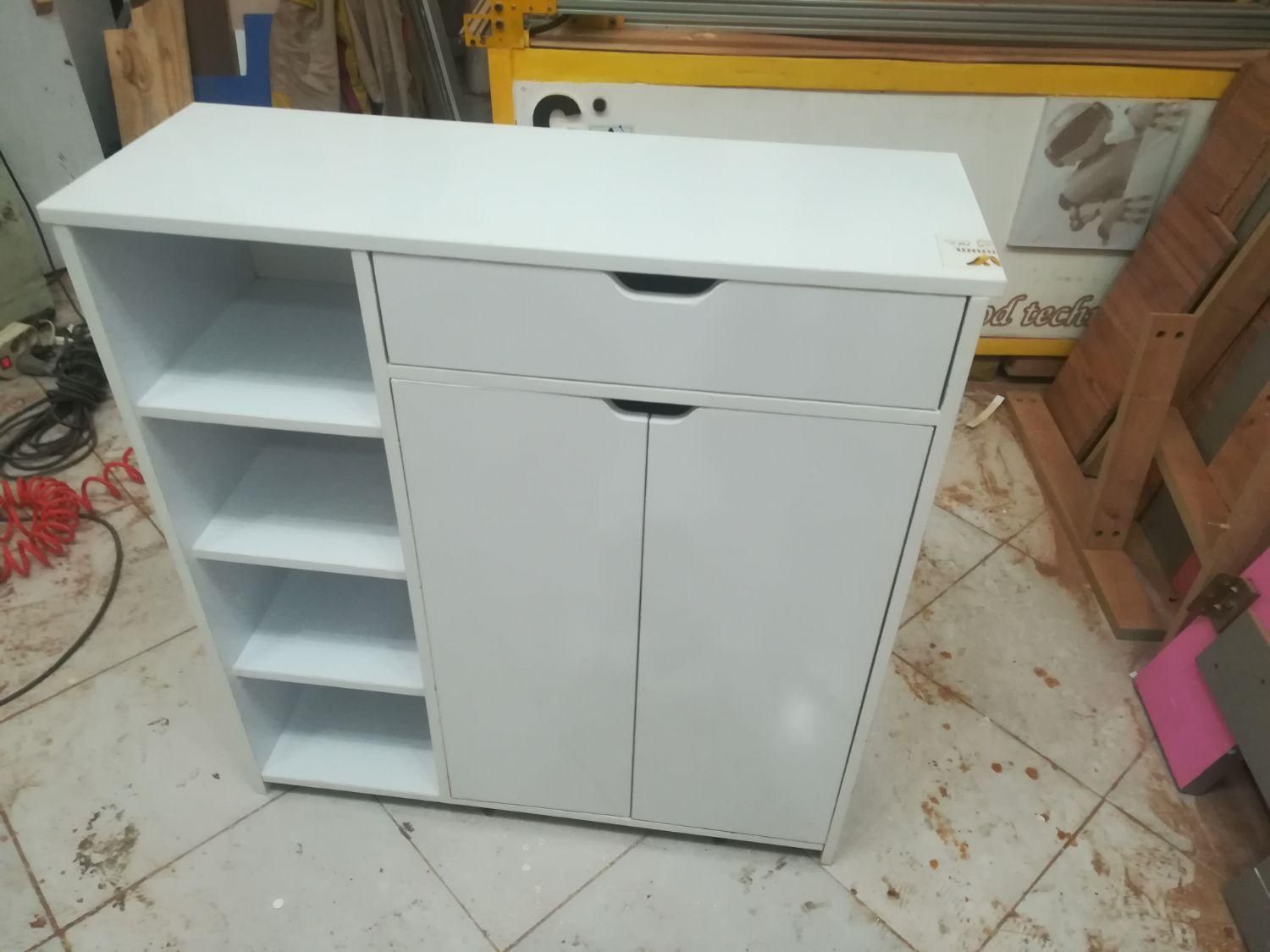 جاکفشی، دراور|جاکفشی، کمد، دراور|بیرجند, |دیوار