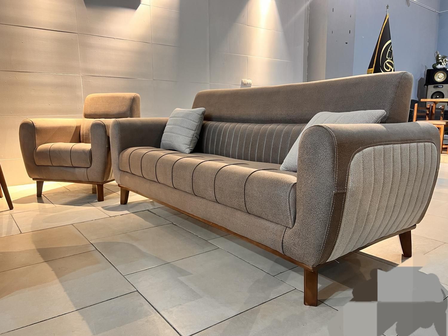 مبل ونیز|مبلمان خانگی و میز عسلی|اراک, |دیوار