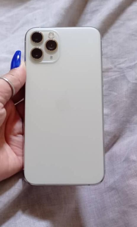 اپل iPhone 11 Pro با حافظهٔ ۲۵۶ گیگابایت|موبایل|دامغان, |دیوار