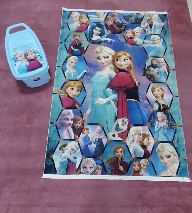 فرش فروزن FROZEN همراه باکس اسباب بازی|فرش|قم, هنرستان|دیوار