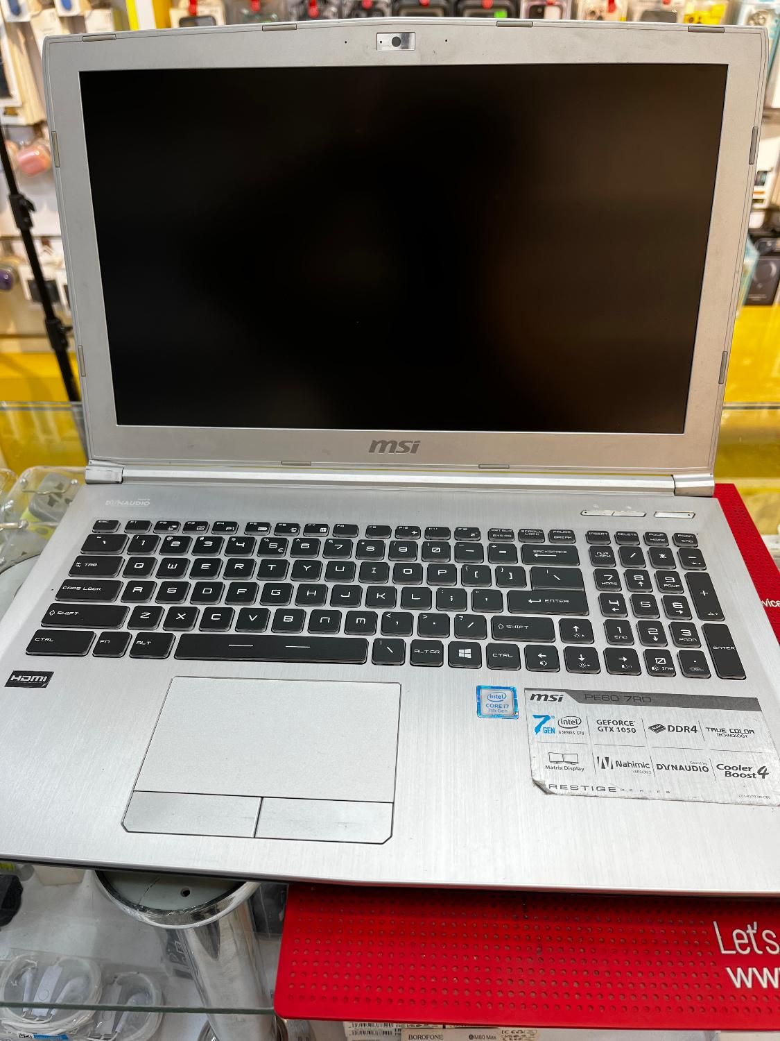 لپ تاپ گیمینگ MSI|رایانه همراه|لاهیجان, شیشه گران|دیوار
