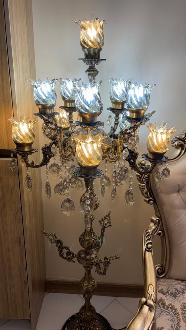 آباژور ایستاده کنار سالنی|لوستر و چراغ آویز|تهران, شکیبا|دیوار