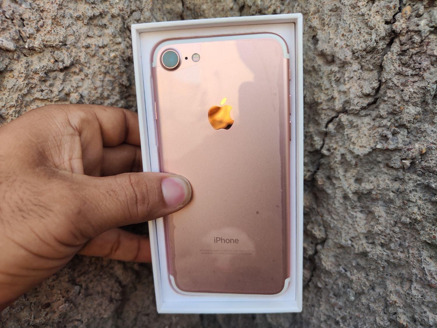 اپل آیفون 7 حافظه داخلی 256GB رنگ Rose Gold|موبایل|آبادان, |دیوار