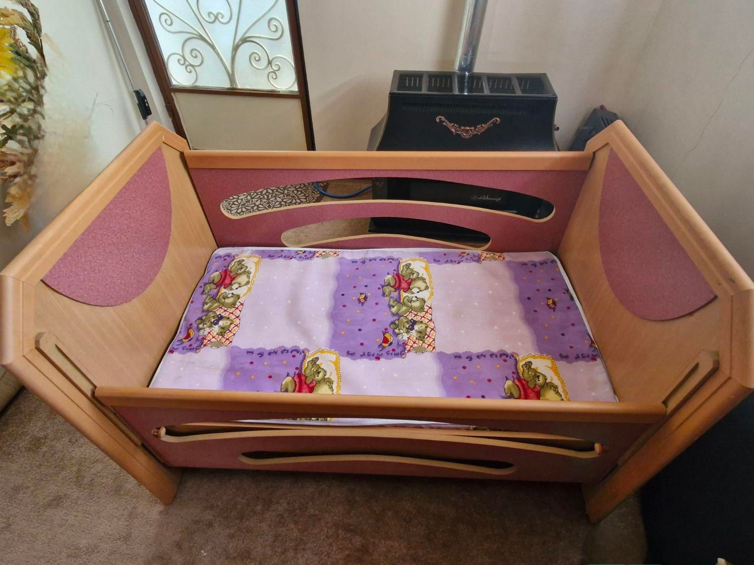 تخت خواب کودک|تخت و سرویس خواب|آبادان, |دیوار