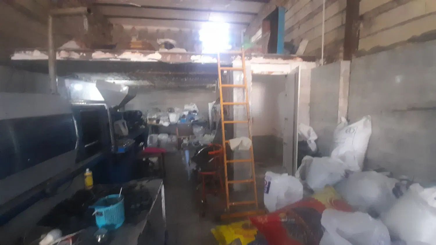 فروش مغازه ۱۰۰ متری در توس (بلوار توس)|فروش مغازه و غرفه|مشهد, توس (بلوار توس)|دیوار