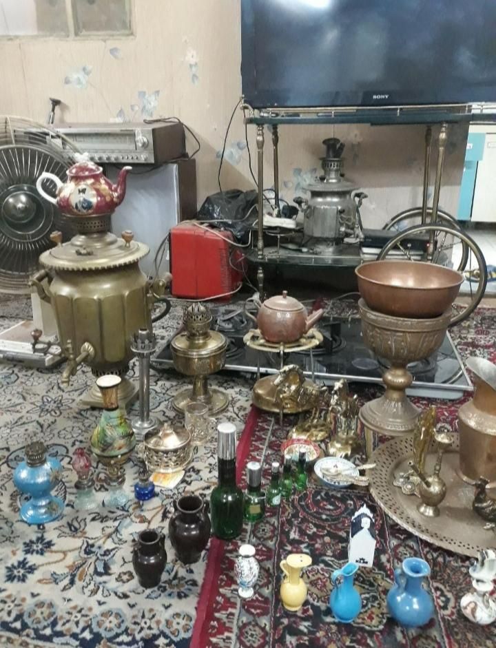 خریدار ضایعات آهن مس.برنج.کتاب شیشه(سمساری)کل نقاط|عمده‌فروشی|تهران, نازی‌آباد|دیوار