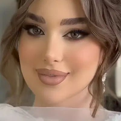 انجام و آموزش خدمات میکاپ و رنگ لایت تخصصی|خدمات آرایشگری و زیبایی|مشهد, کوی سیدی|دیوار