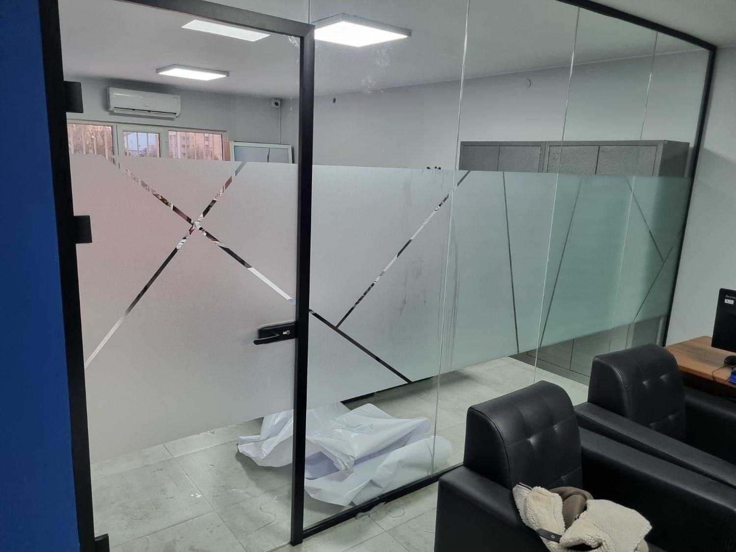 برچسب مات کن شیشه و استیکر|خدمات پیشه و مهارت|تهران, صادقیه|دیوار