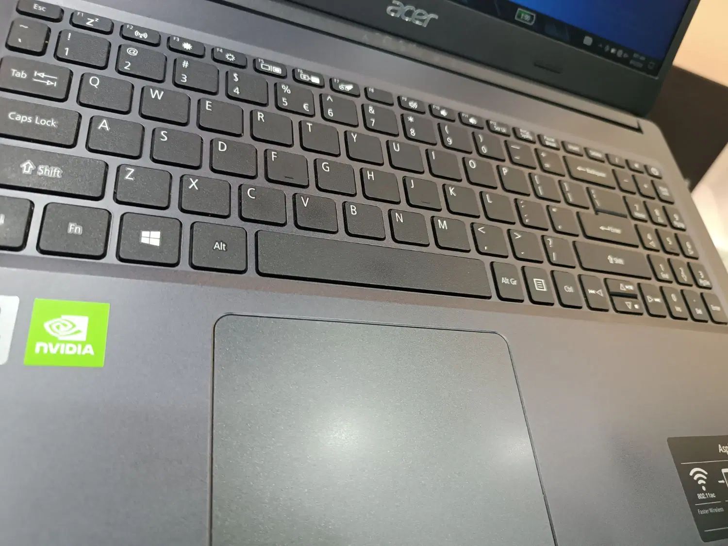 لپ تاپ طراحی i7 نسل 10هارد128 ssd+ یک تراگرافیکدار|رایانه همراه|مشهد, عامل|دیوار