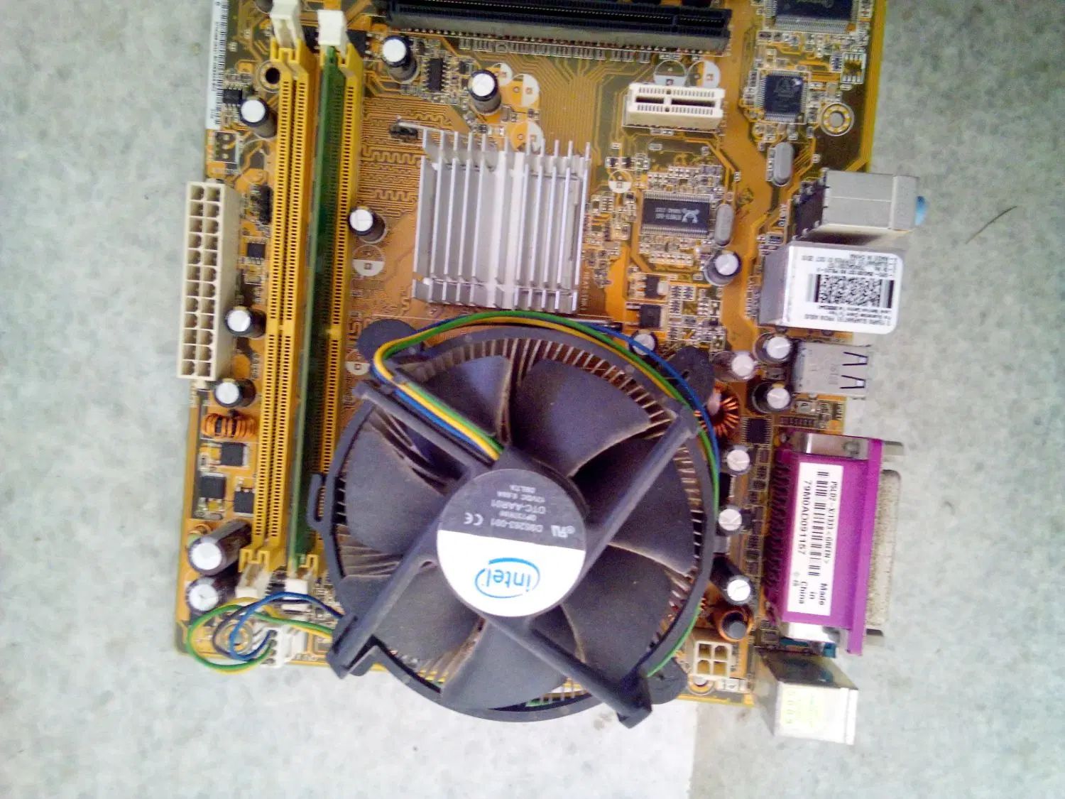 مادربرد asus p5ld2 و cpu core2du|قطعات و لوازم جانبی رایانه|تهران, آشتیانی|دیوار