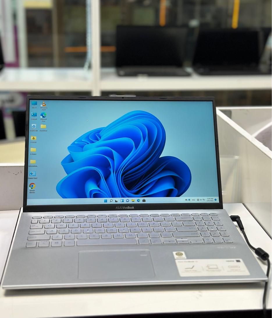 Asus vivobookسرعت وکارایی،کم کار،سلامت کامل|رایانه همراه|اردبیل, |دیوار
