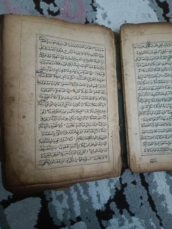 نسخه خطی قرآن دستنویس قدیمی|کلکسیون اشیاء عتیقه|تهران, پیروزی|دیوار