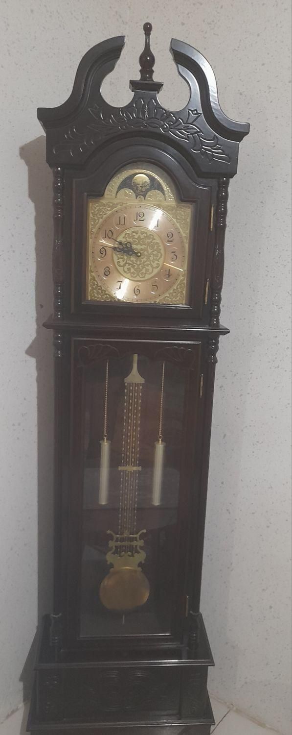 ساعت ایستاده|ساعت دیواری و تزئینی|پرند, فاز ۴|دیوار