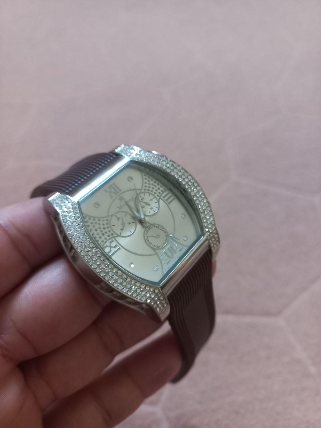 ساعت مچی موناکس|ساعت|تکاب, |دیوار