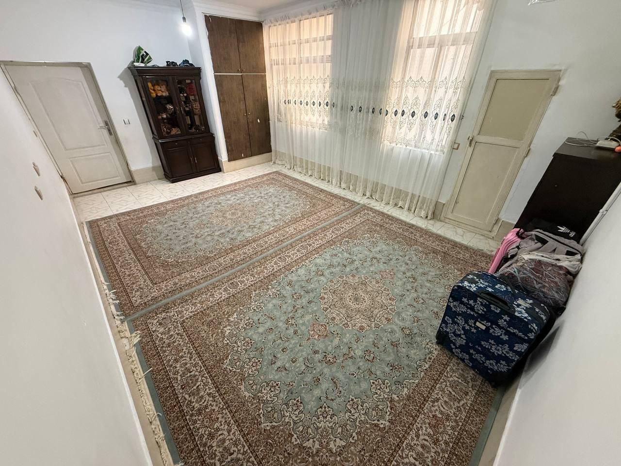 ۱۰۰متر۲خواب طبقه همکف تکواحدی خوش نقشه دنج