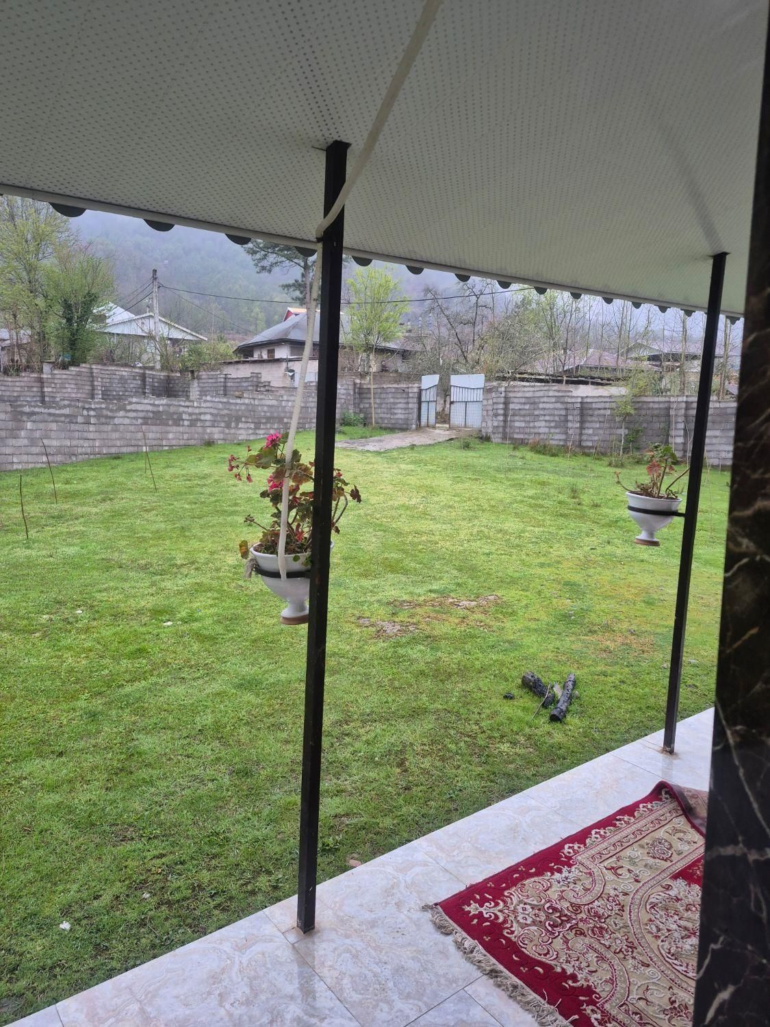 ویلا باغ مبله پای کوه برای اجاره سالیانه|اجارهٔ خانه و ویلا|ماکلوان, |دیوار