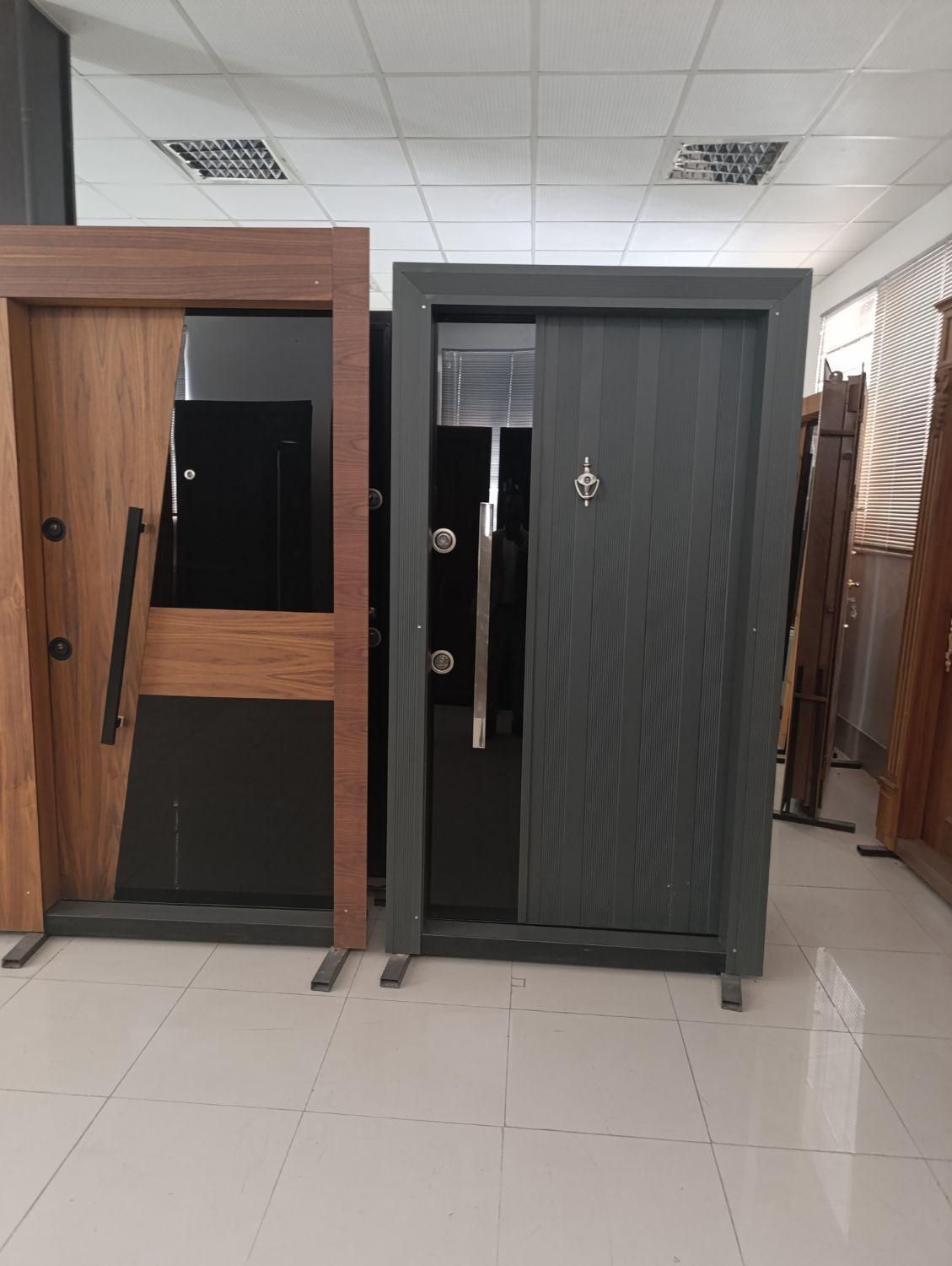 درب ضد سرقت ترک برند افرا درب و آتار درب|مصالح و تجهیزات ساختمان|زاهدان, |دیوار