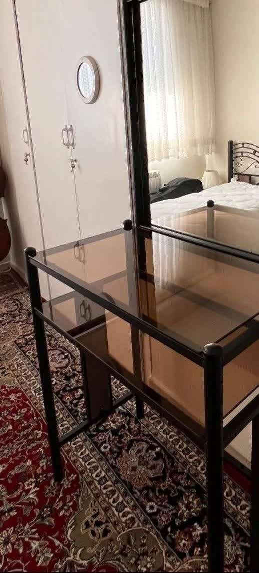 میز آرایش فرفوژه سالم و شیک|بوفه، ویترین، کنسول|تهران, عارف|دیوار