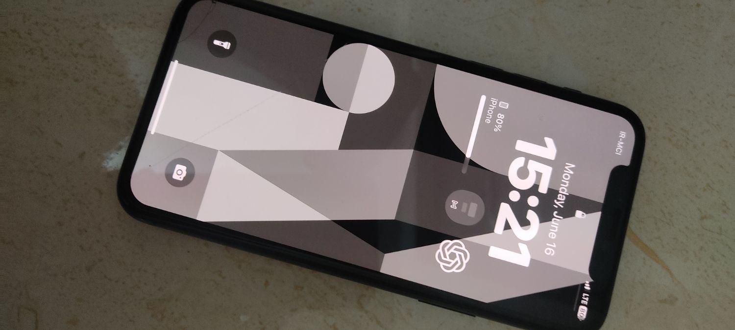 اپل iPhone 11 Pro با حافظهٔ ۲۵۶ گیگابایت|موبایل|قزوین, |دیوار