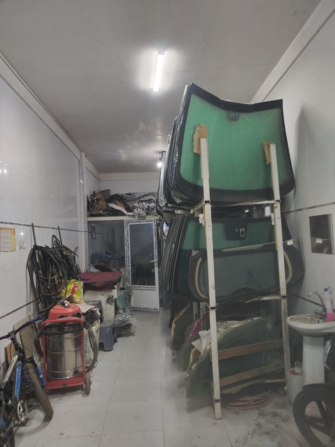 شیشه اتومبیل لوکس|خدمات موتور و ماشین|نیشابور, جمهوری|دیوار