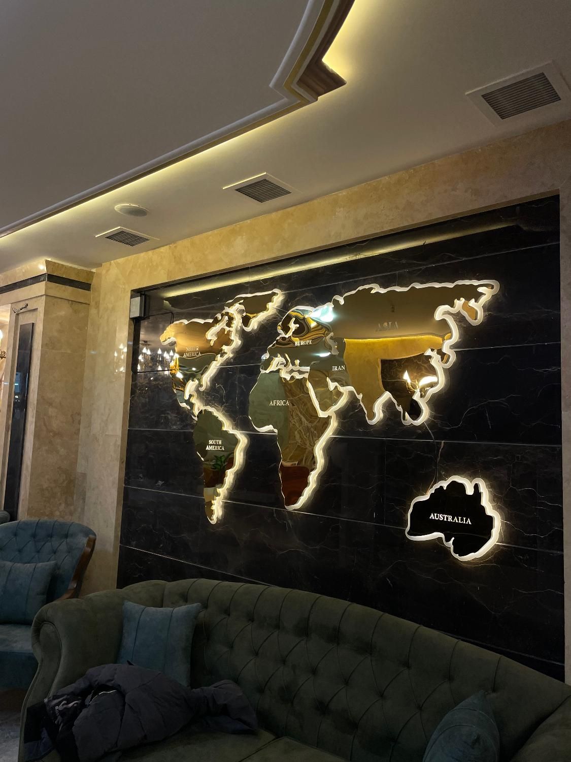 تابلو سازی/چنلیوم/کامپوزیت/بنر/فلکس|خدمات پیشه و مهارت|مشهد, ده دی|دیوار