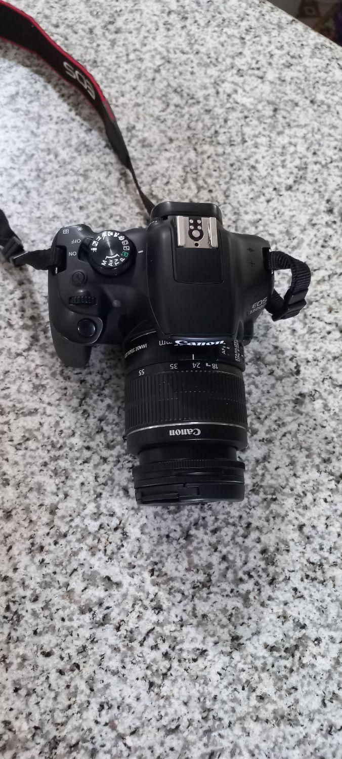 دوربین کنون ۱۳۰۰dبسیارتمیزوکم کار|دوربین عکاسی و فیلمبرداری|فولادشهر, B4|دیوار