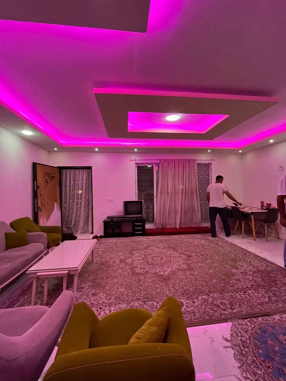 باغچه ویلای فلت ۱۹۰متری/سند ششدانگ/شخصی ساز|فروش خانه و ویلا|رشت, معلم|دیوار