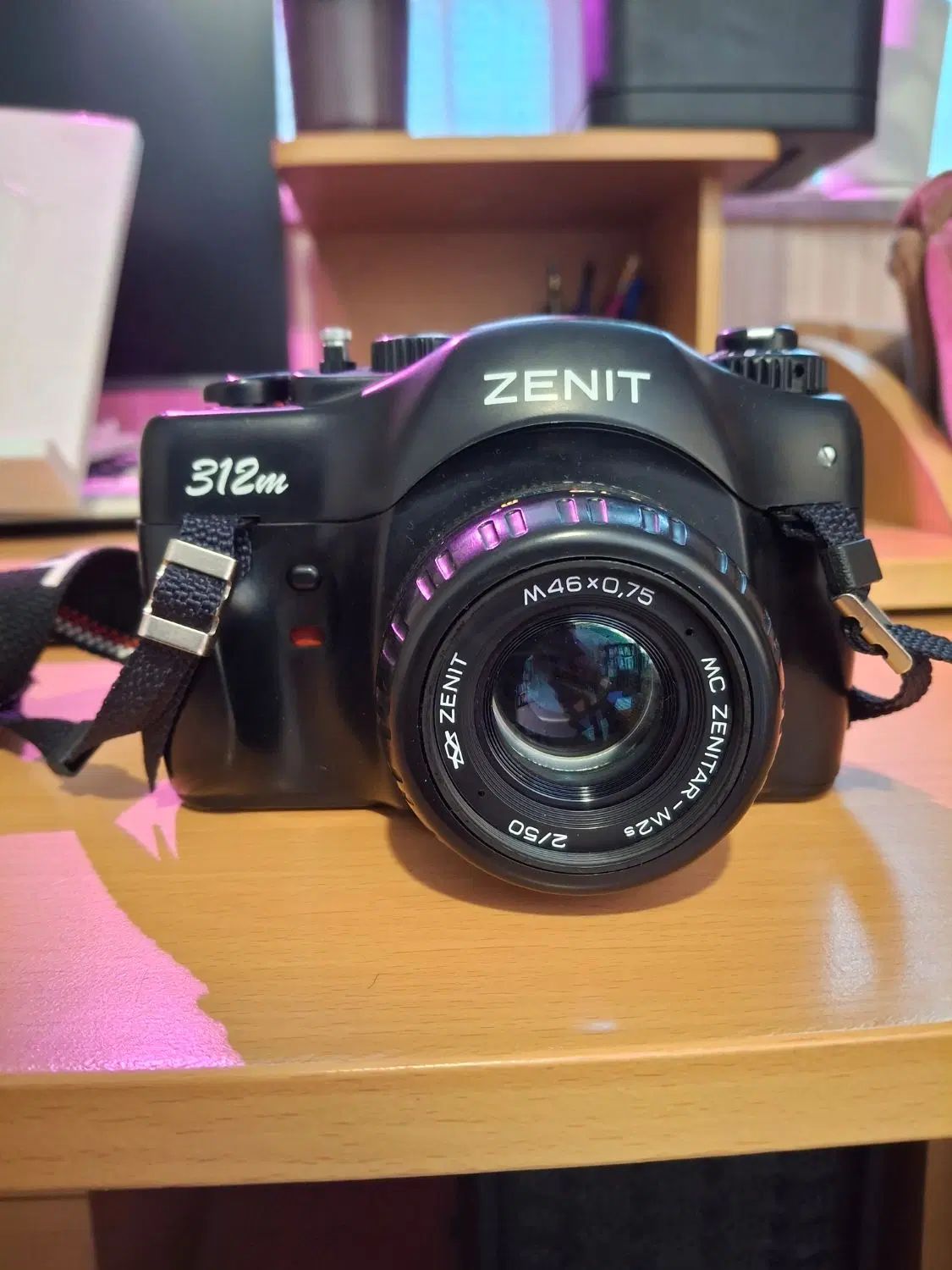 دوربین آنالوگ زنیت - Zenit 312 و‌ لوبیتل 166B|دوربین عکاسی و فیلم‌برداری|تهران, مرزداران|دیوار