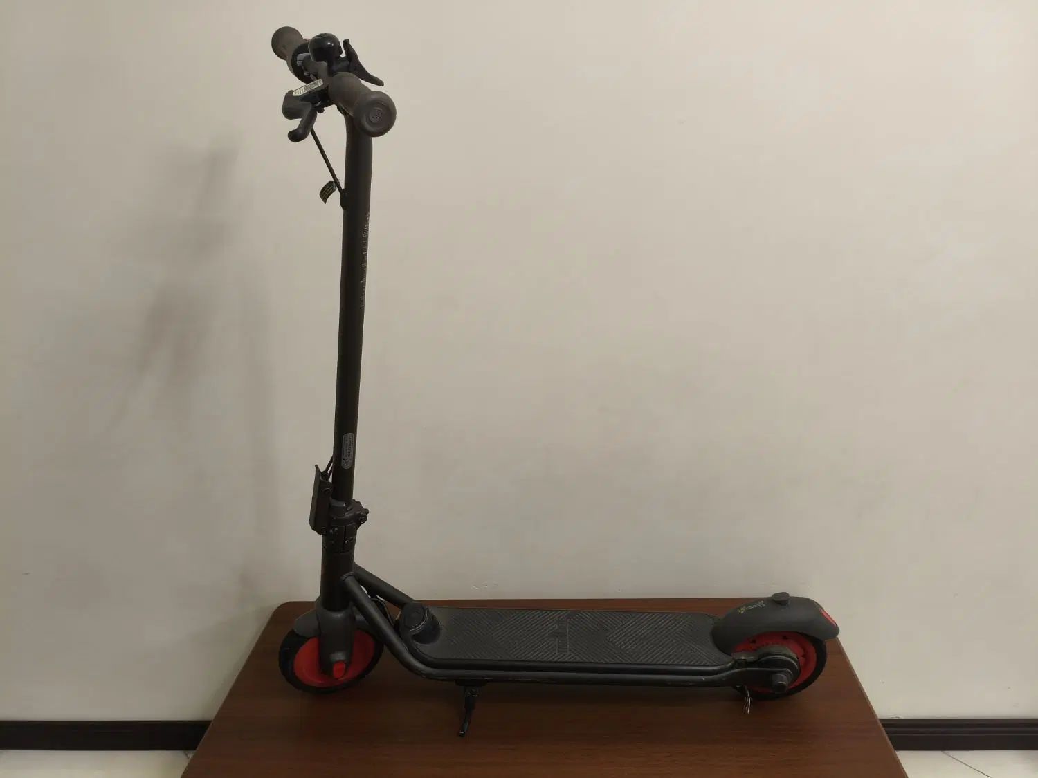 اسکوتر برقی اصلی ناین‌‌ بات ninebot|دوچرخه، اسکیت، اسکوتر|تهران, نیلوفر|دیوار