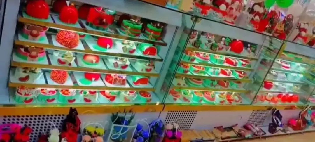 اجاره و واگزاری مغازه ۱۲۰ متری در اندیشه|اجارهٔ مغازه و غرفه|اندیشه, اندیشه فاز ۱|دیوار