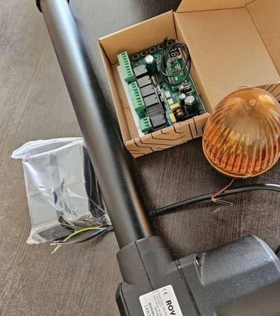 سایبان‌برقی شیشه‌سکوریت کرکره‌برقی  درب‌اتوماتیک|خدمات پیشه و مهارت|قم, زنبیل آباد|دیوار