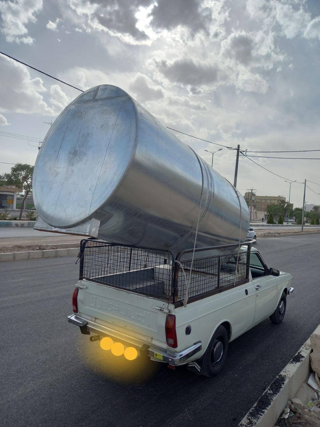 وانت کرایه .حمل بار.باربری.وانت تلفنی.وانت پیکان|خدمات حمل و نقل|اصفهان, احمدآباد|دیوار