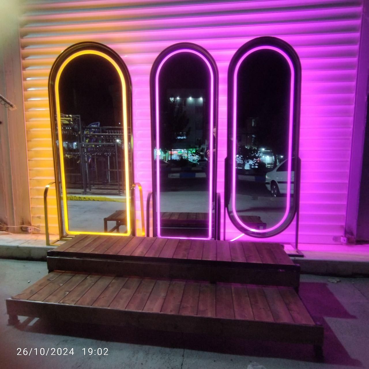 آینه های پایه دار ،دیواری و انواع رگال|فروشگاه و مغازه|نسیمشهر, |دیوار