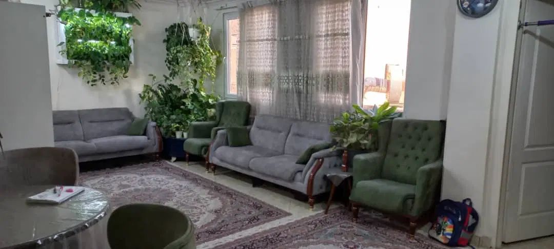 ۶۳  متر . دو خواب . تک واحدی . نیارکی .|فروش آپارتمان|تهران, استاد معین|دیوار